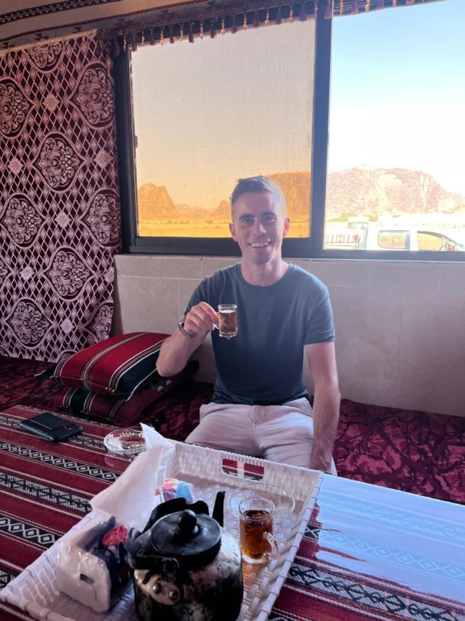 Hotel Raja Camp à Wadi Rum Extérieur photo