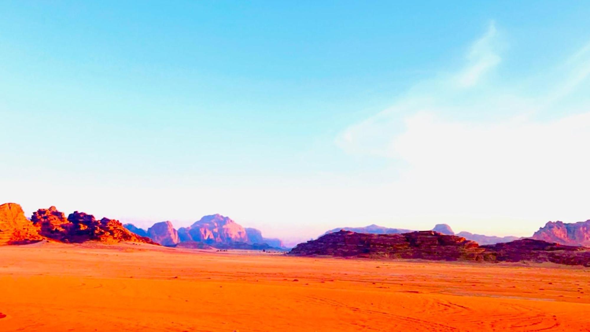 Hotel Raja Camp à Wadi Rum Extérieur photo
